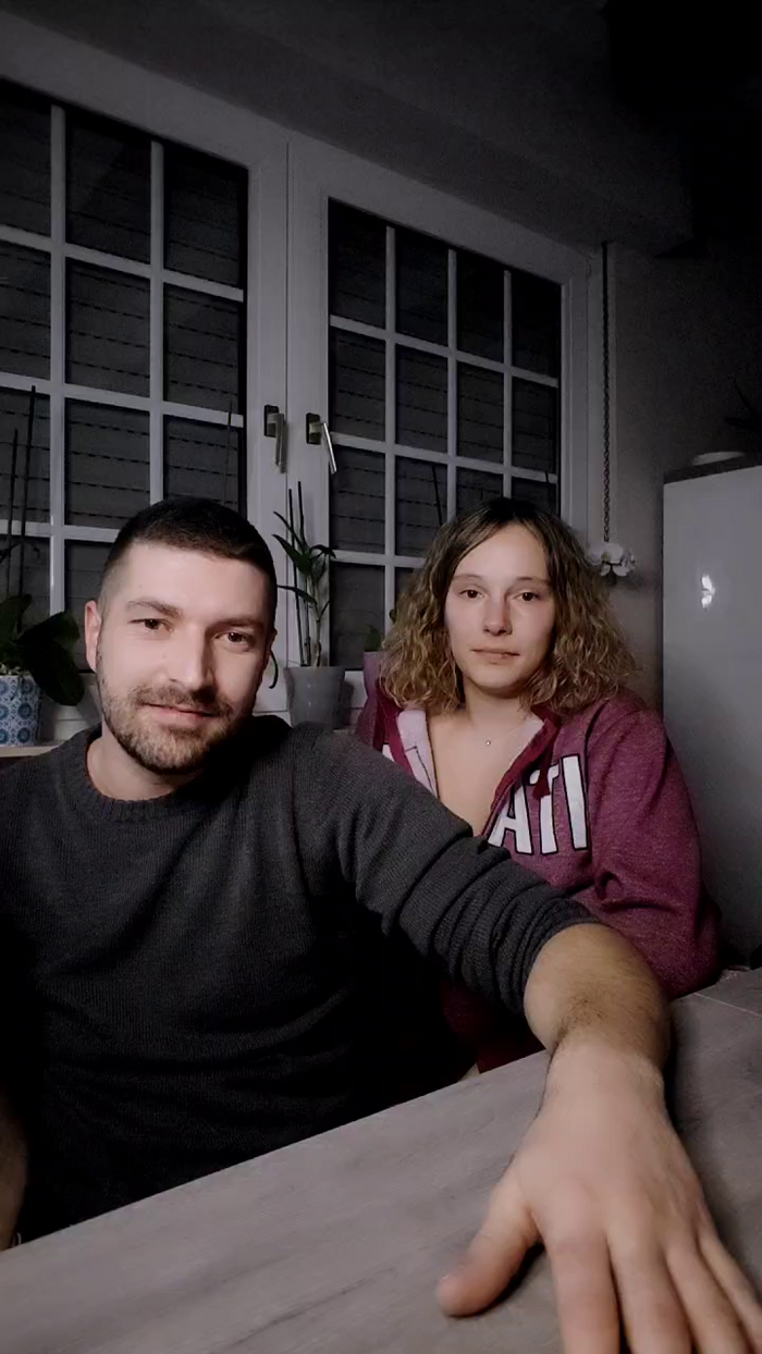 Jeunecouple3227