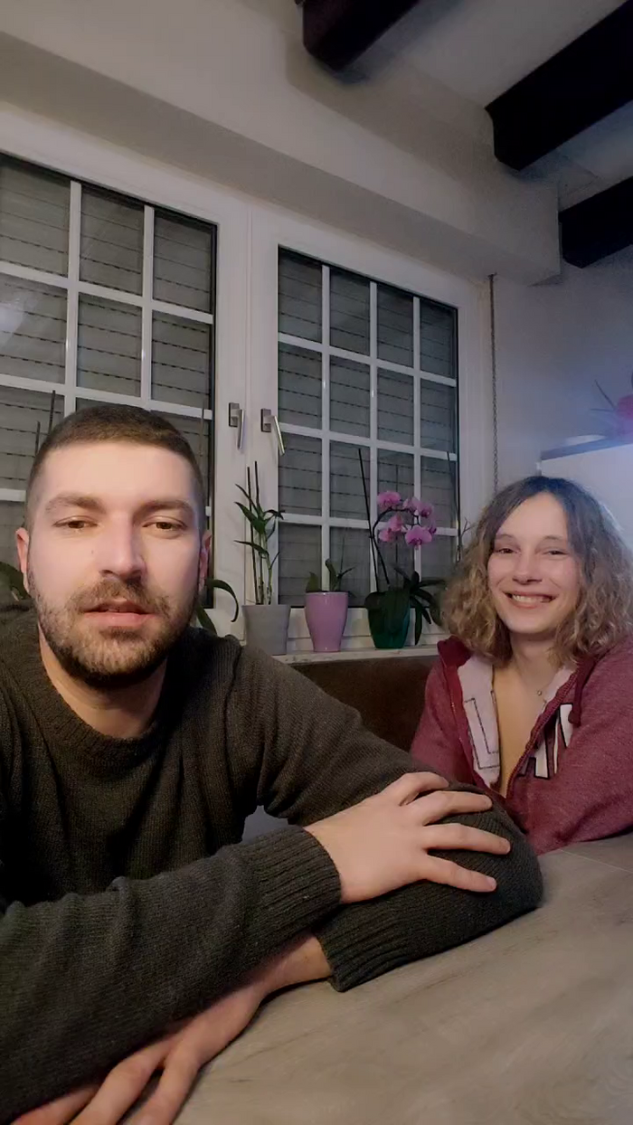 Jeunecouple3227