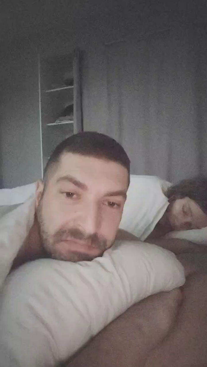 Jeunecouple3227