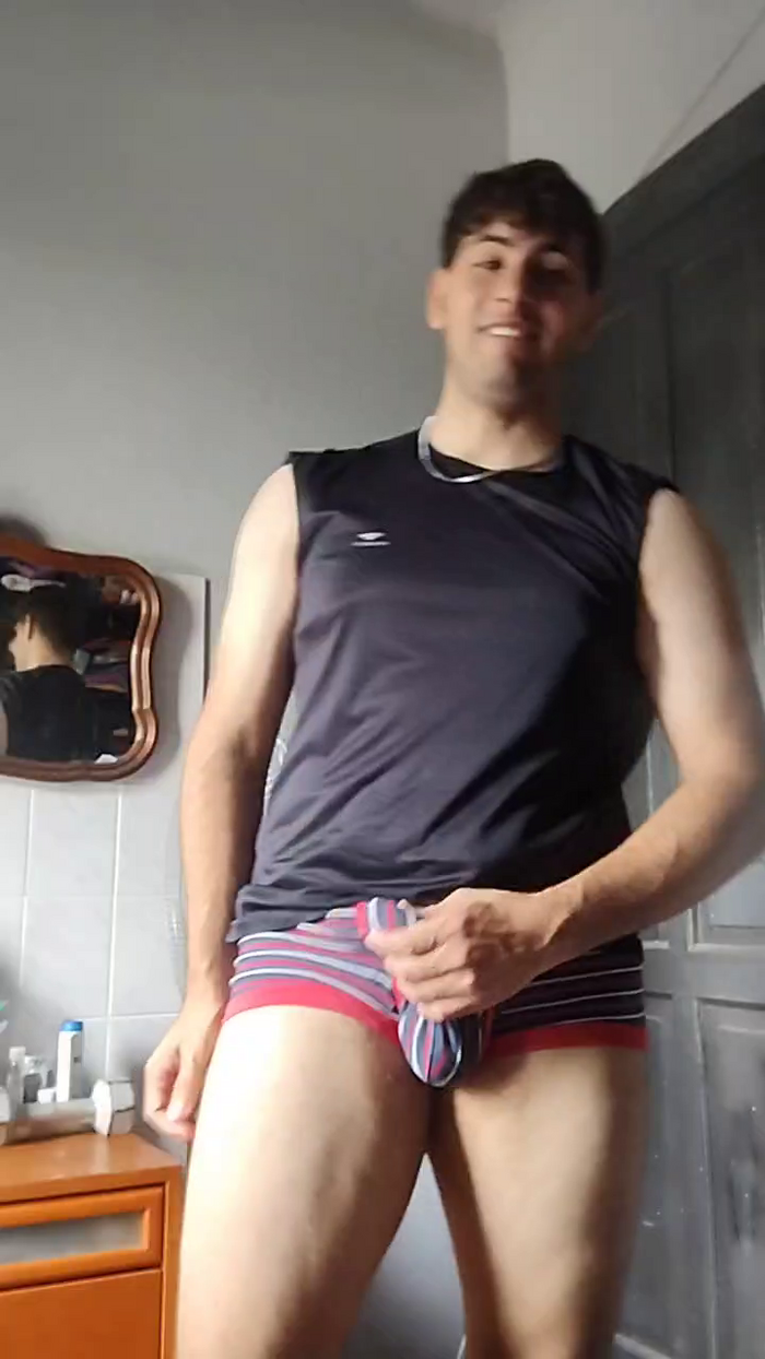 Lucas_Pink1