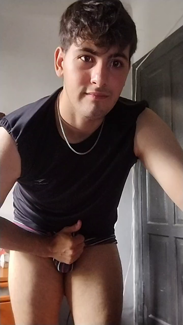 Lucas_Pink1