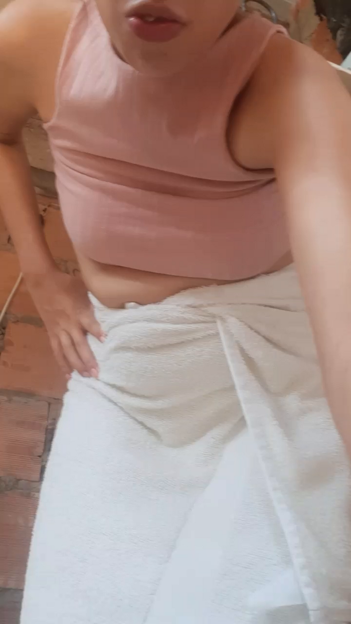 Janna_hot5