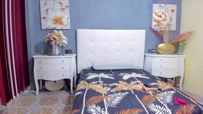 nicol_hot30