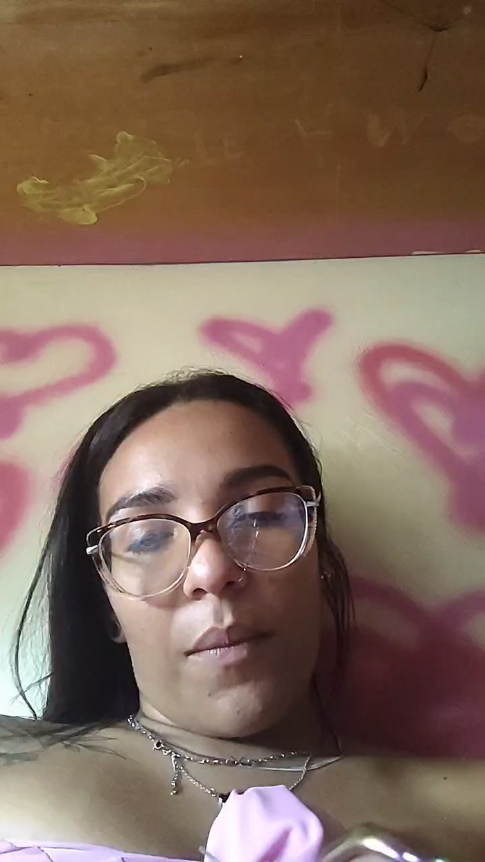 Larissasweet03