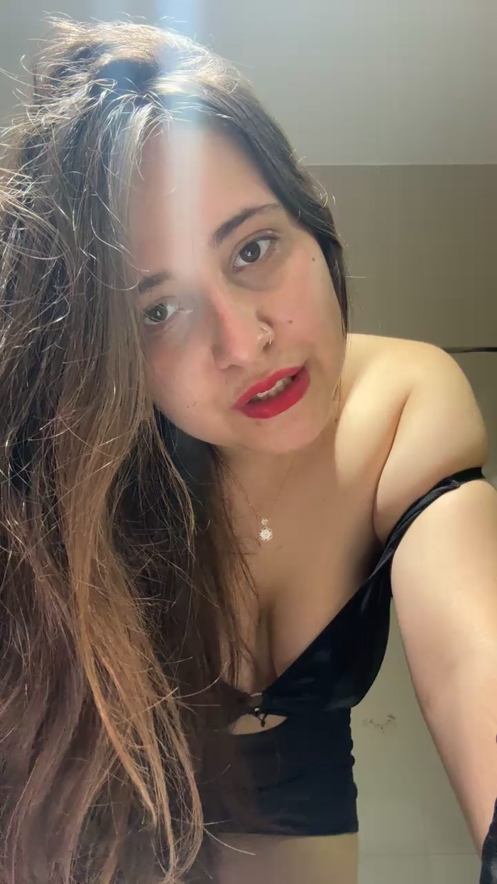 Pradaxxx2