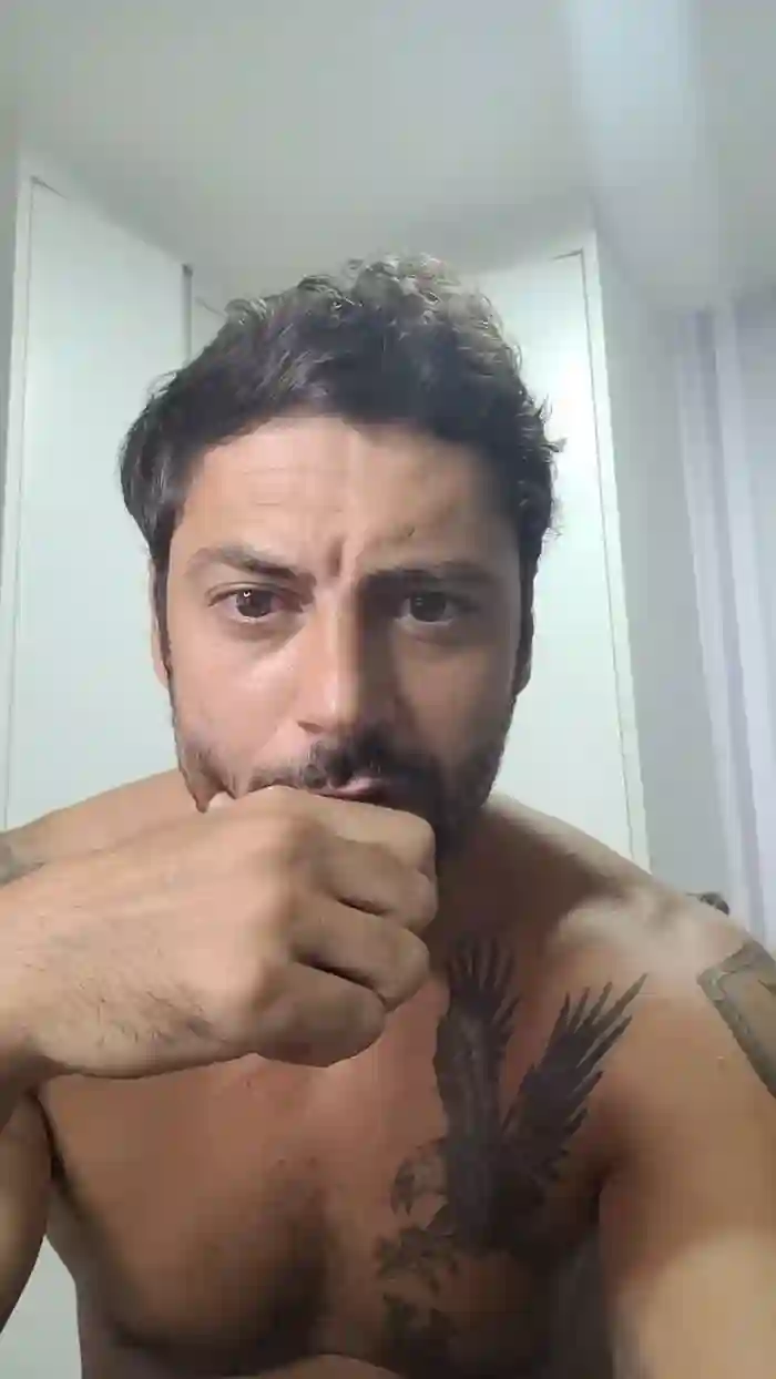 2025/03/03/cam4-jwalker007-02-18-25