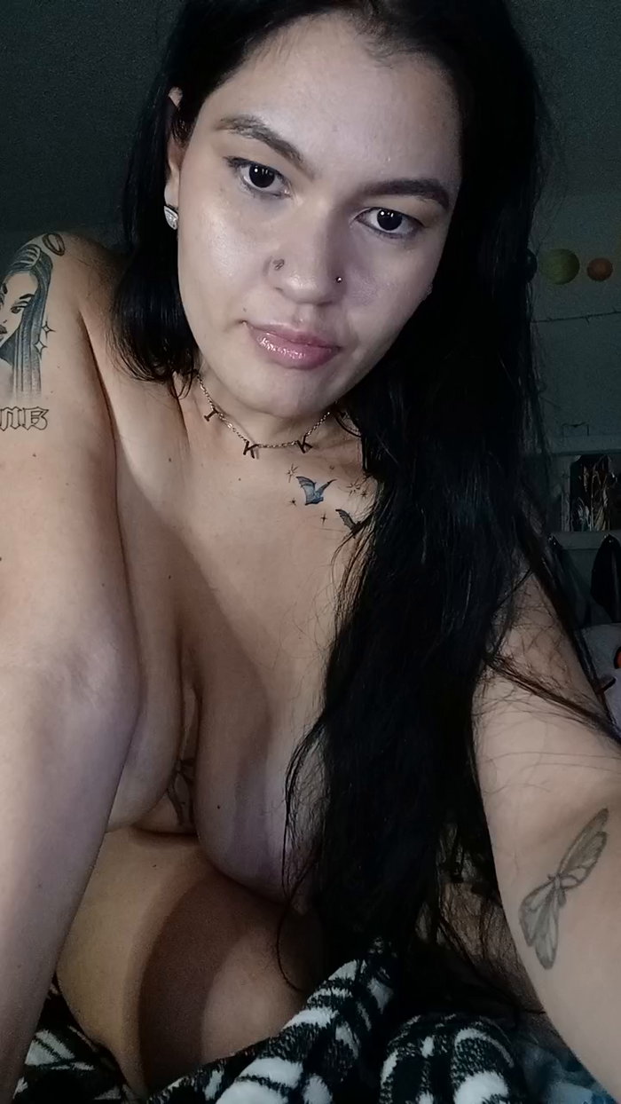 Nikkikittyx3