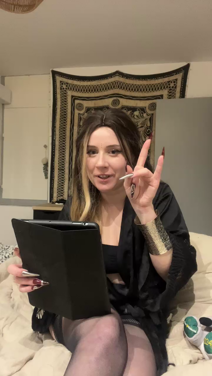 XxElainaxX