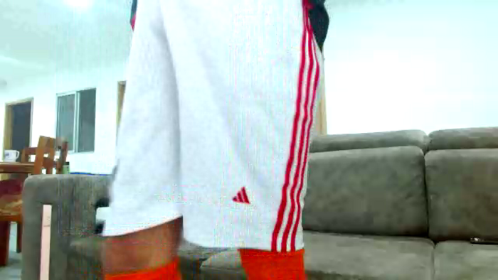 Skinny23cm