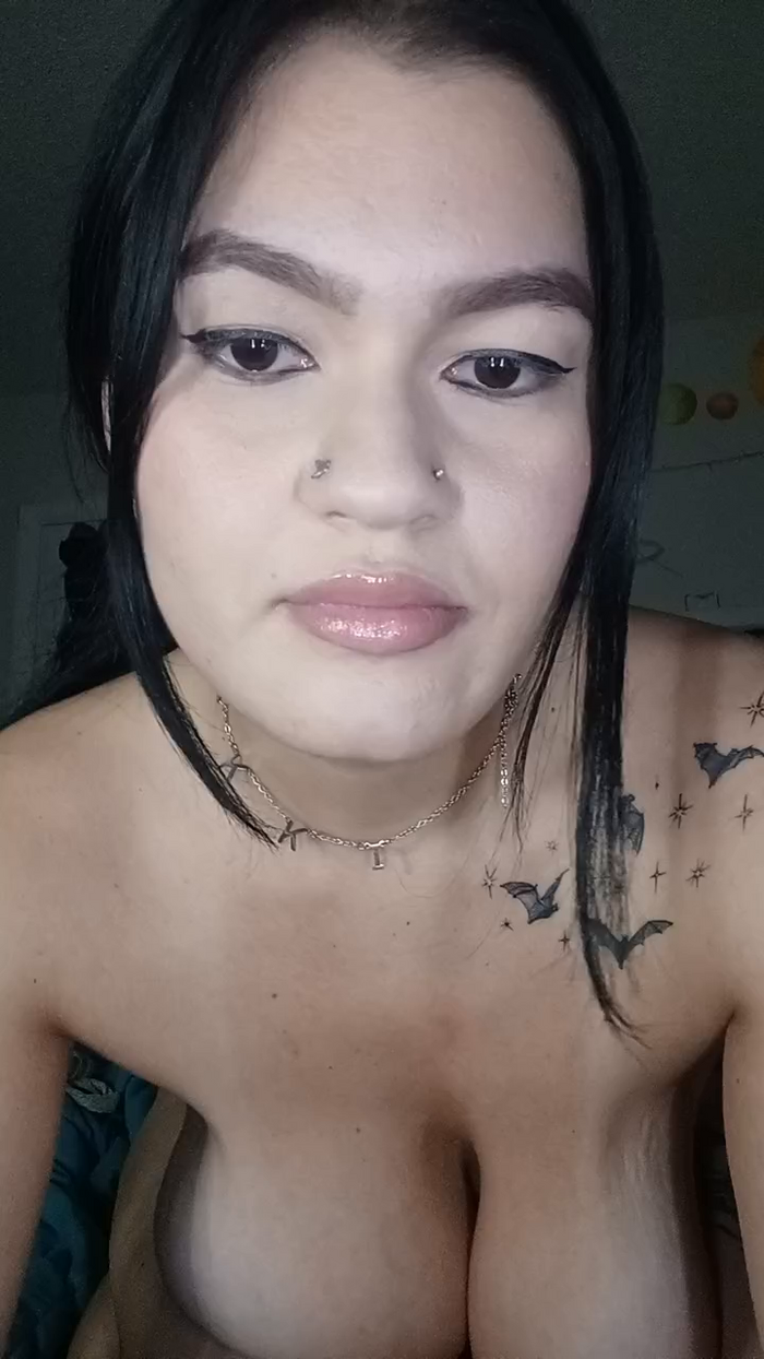 Nikkikittyx3