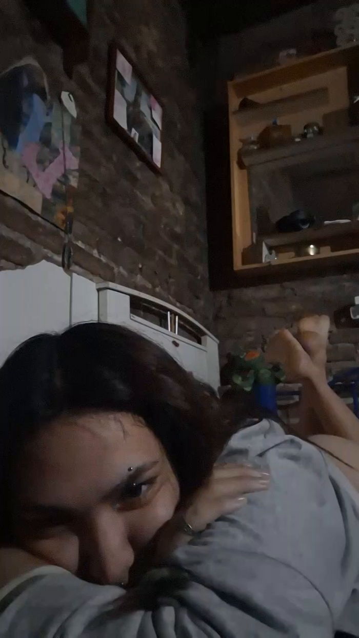Looaana1