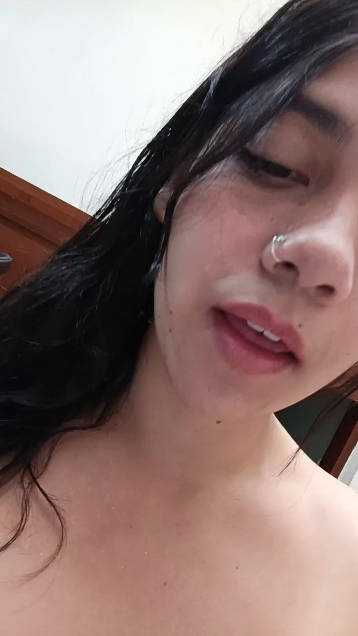 sweet_scarlett_