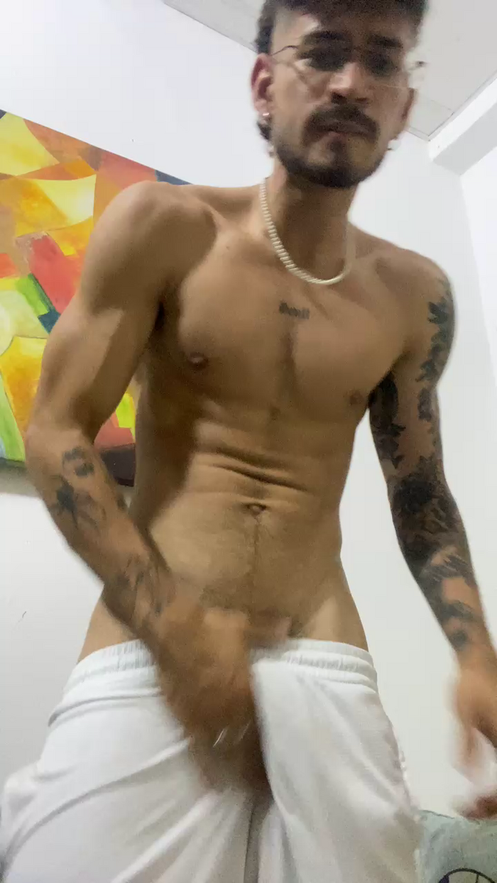 Nickyyy__