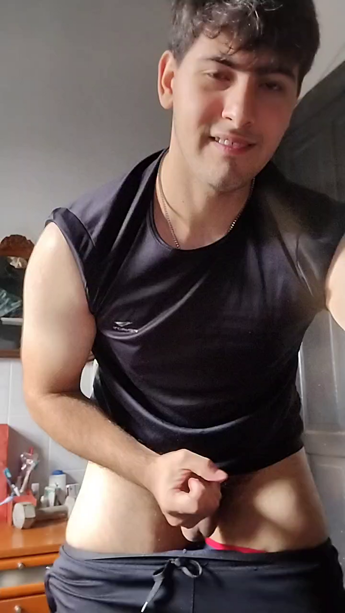 Lucas_Pink1
