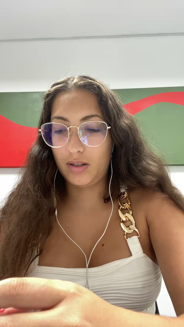 Sophie_____