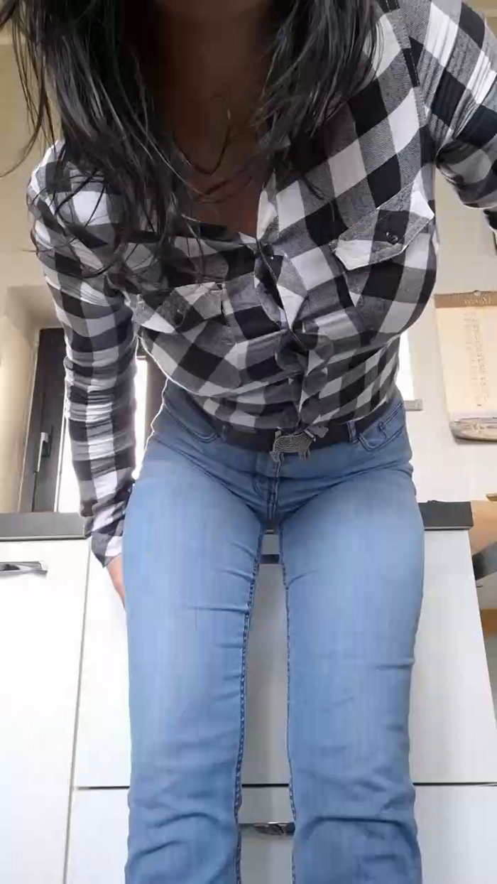 luxxe25