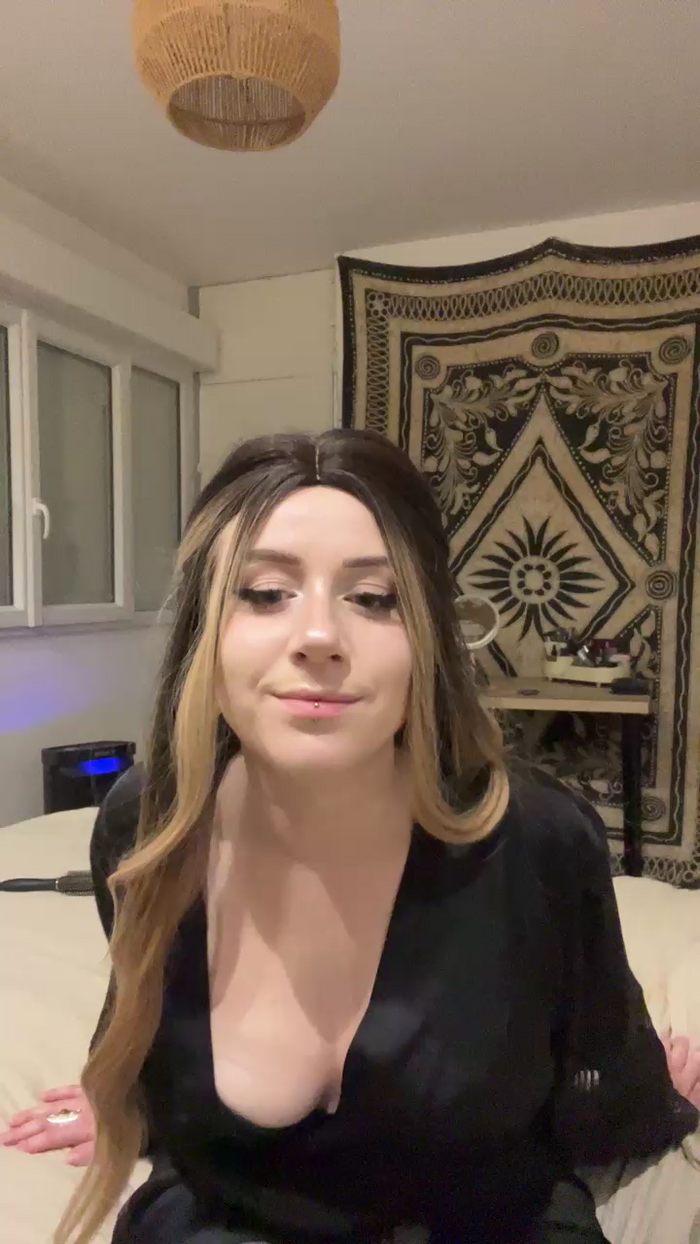 XxElainaxX
