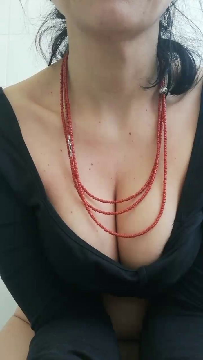 KinkyGreta