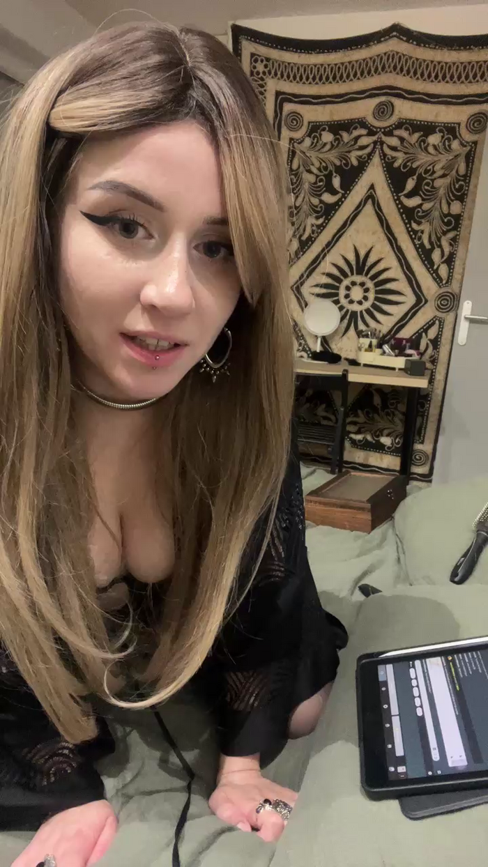 XxElainaxX