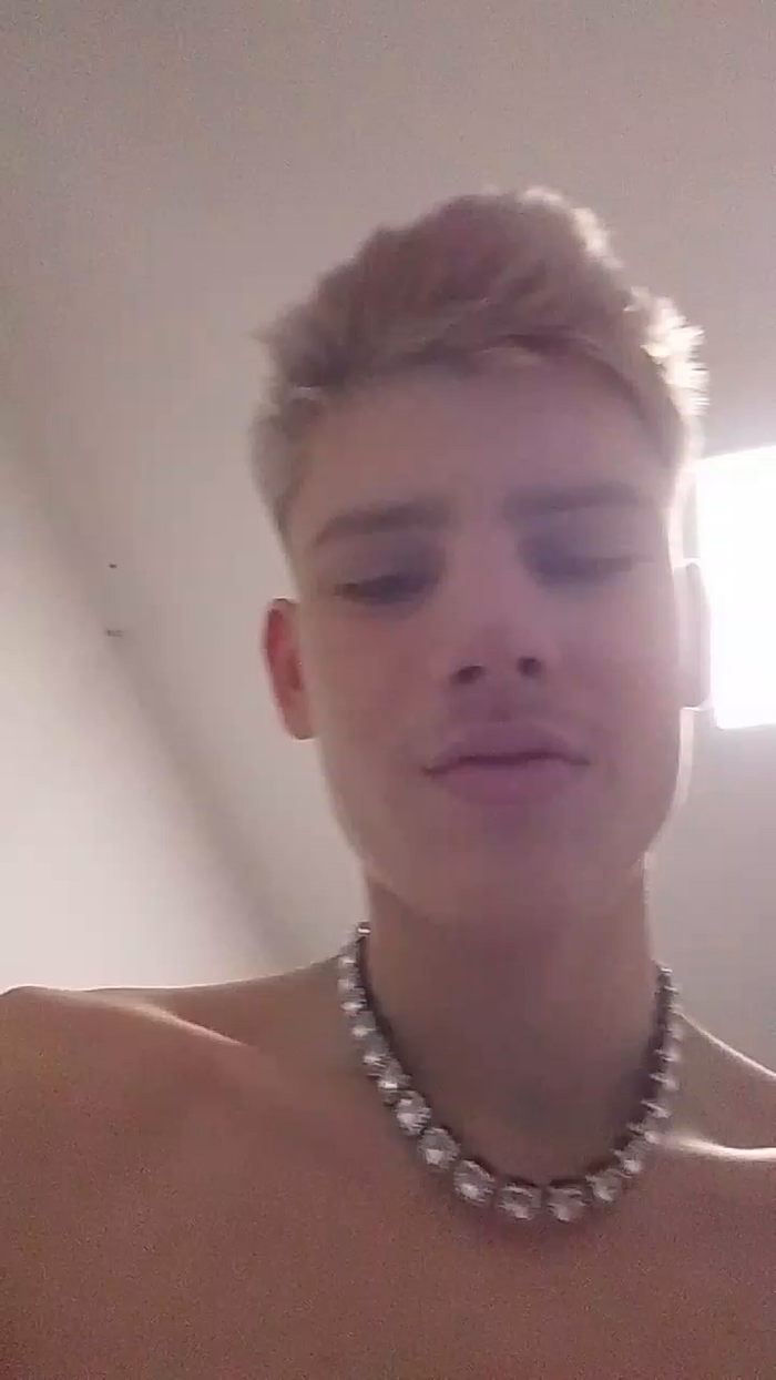 BoyBlondSweet