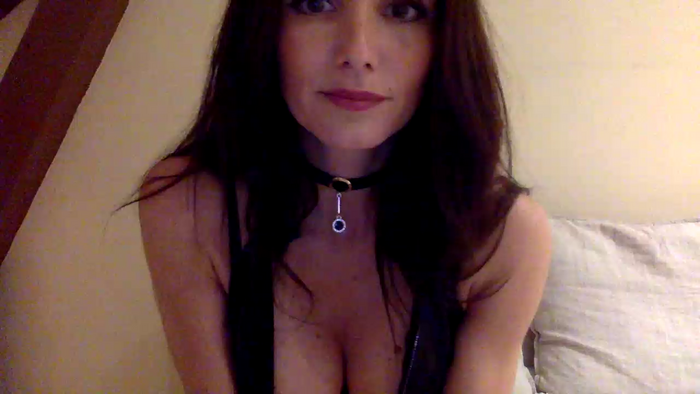Nadia_L