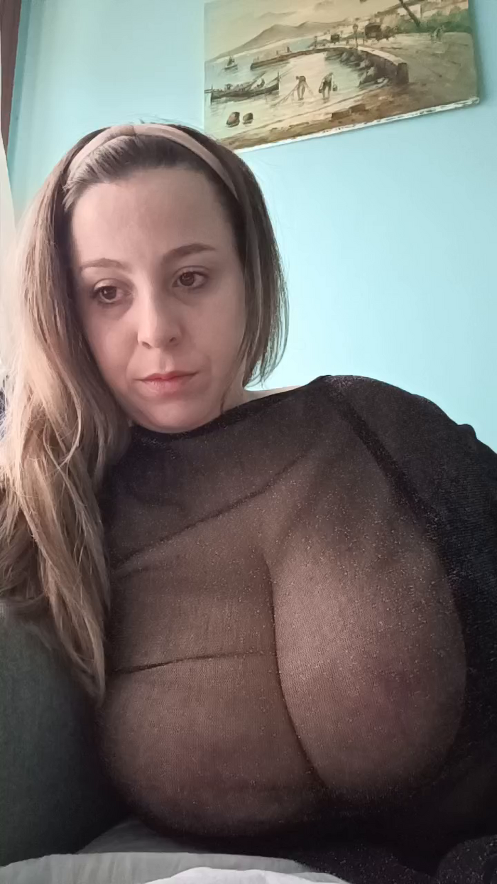 emma96_hot