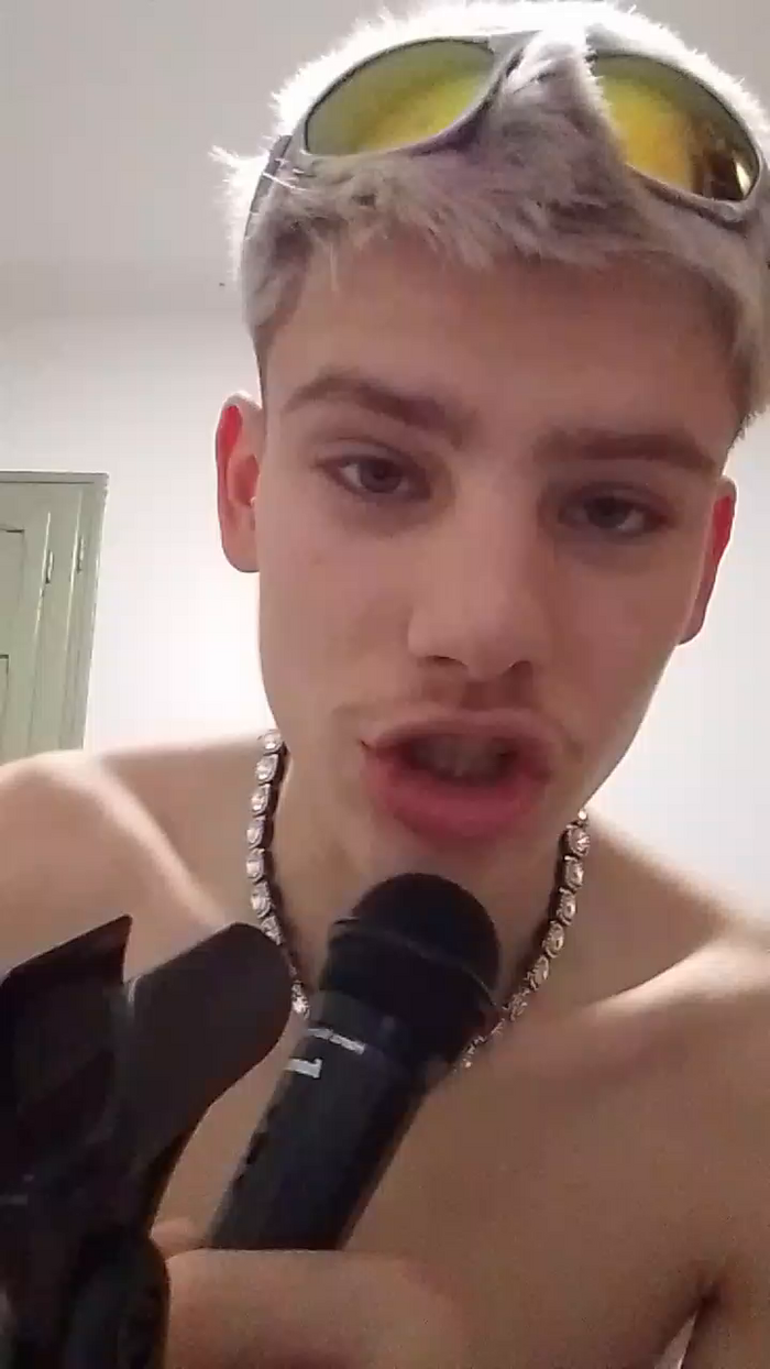 BoyBlondSweet