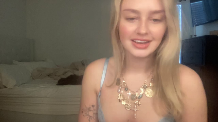 Pillowprincessj