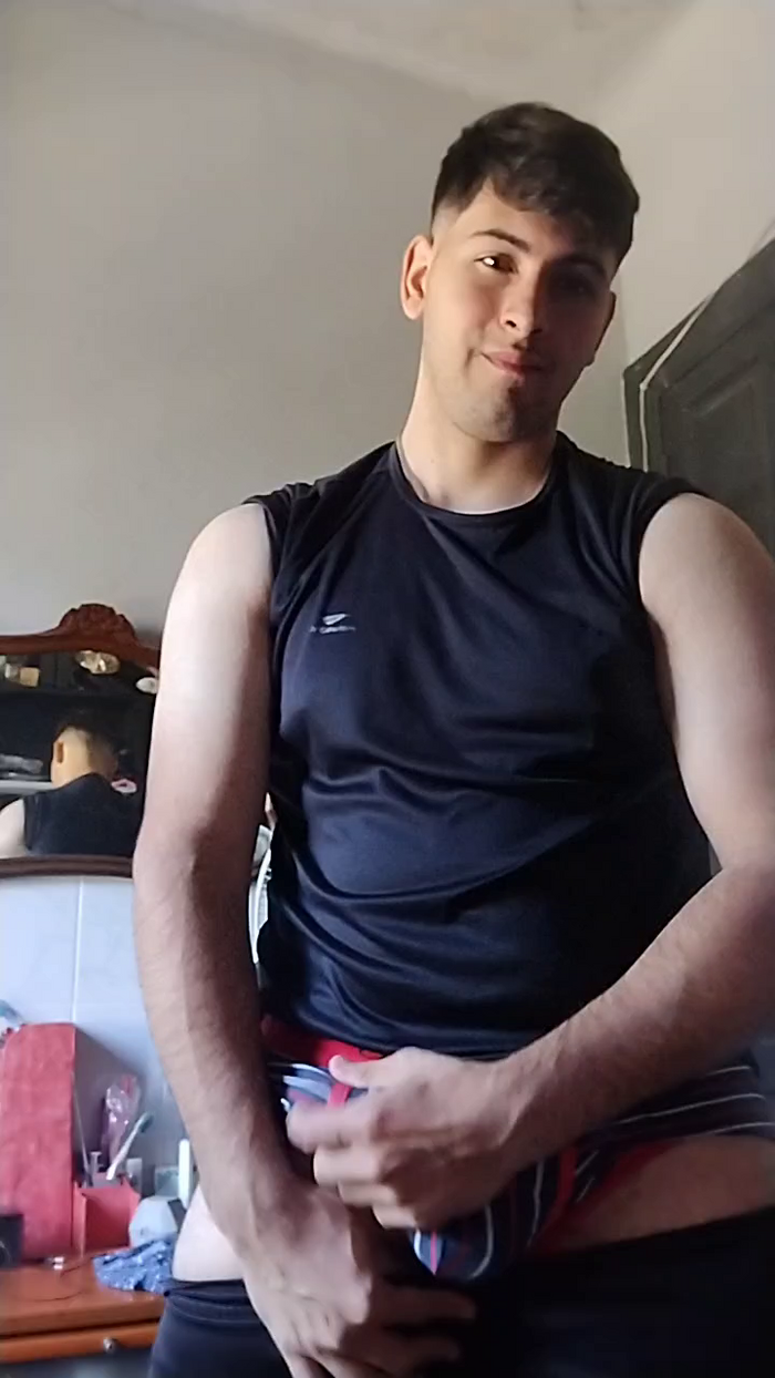 Lucas_Pink1