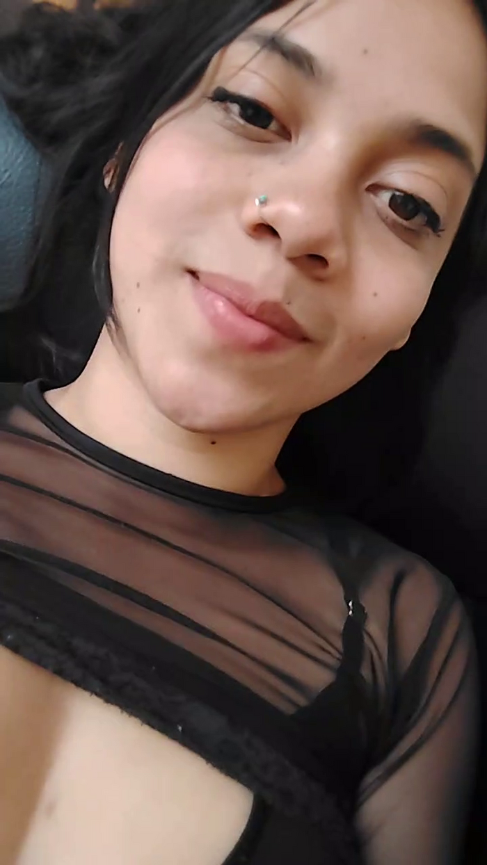 sweet_scarlett_