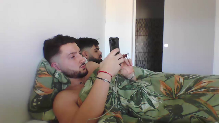 Sexyboyshow69
