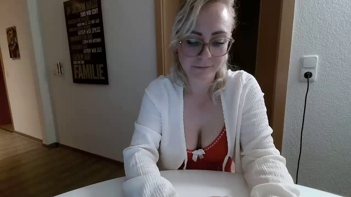 Tinkerbelle87