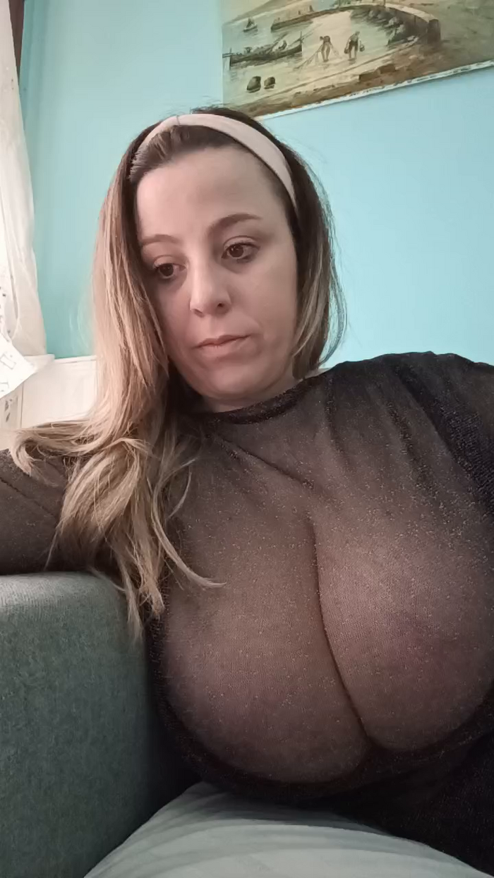 emma96_hot