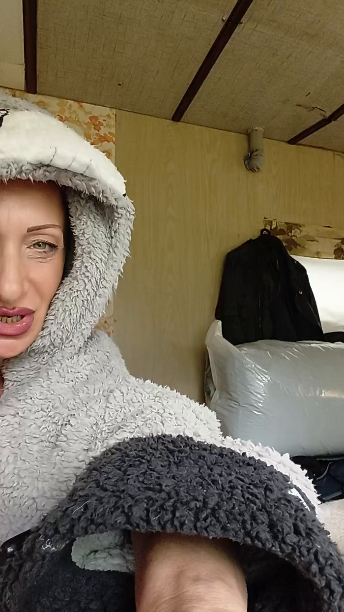 Hotledy69