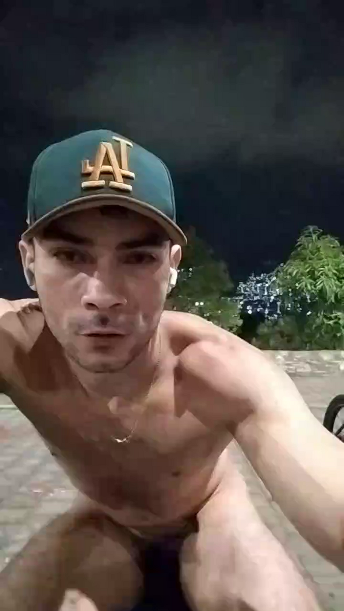 Sexylatinogay