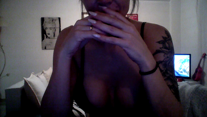 julyxxx2025