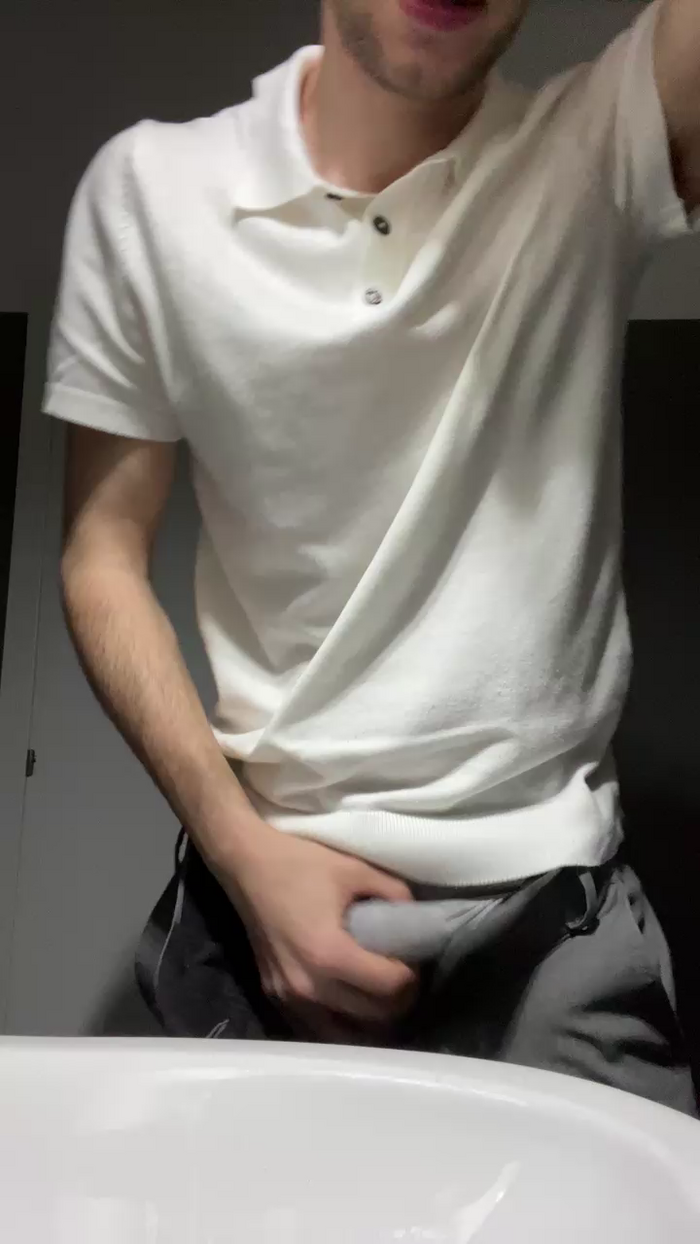MatthewBg19980