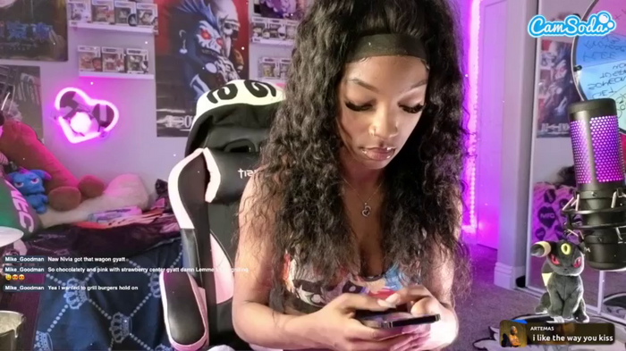 niviawolfe