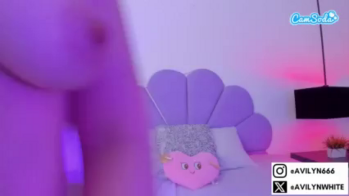 avilyn1