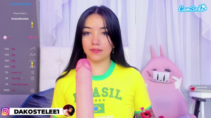 dakotasteelee-1