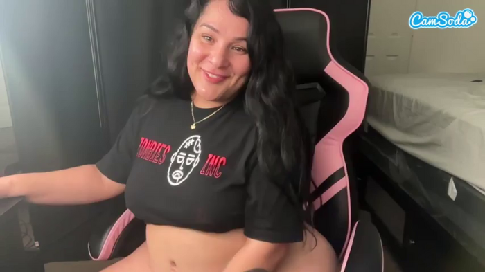 bigbootylatina718