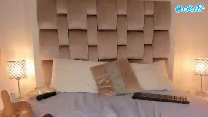 2024/06/10/camsoda-rachellmiller-88-00-13-31