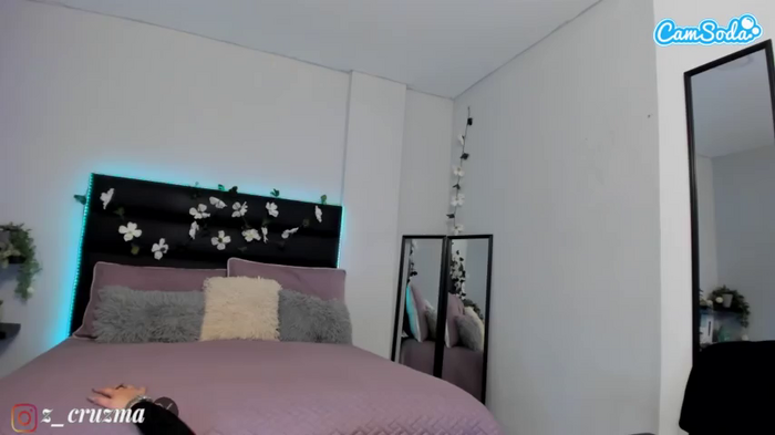 zoe-cruz21