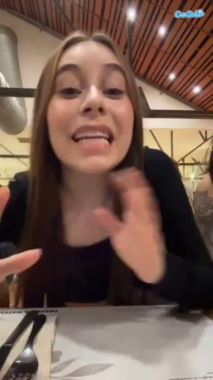 emily-mills1