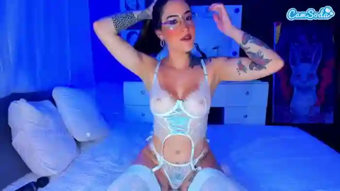 2024/07/07/camsoda-madymonroe-05-50-53