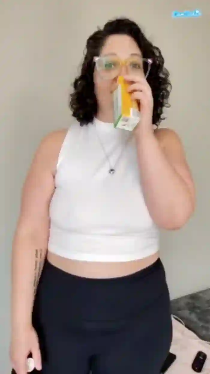 2024/07/09/camsoda-adrianeblake-15-56-31