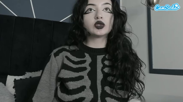 adeelinee