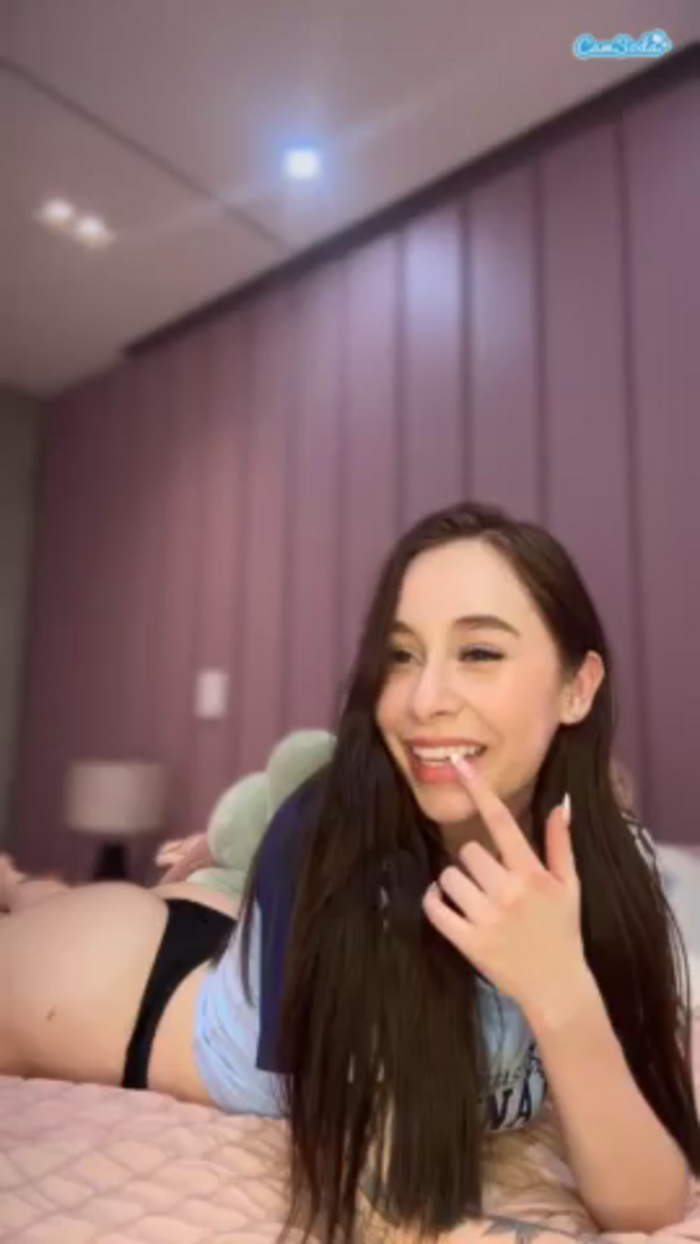 emily-mills1