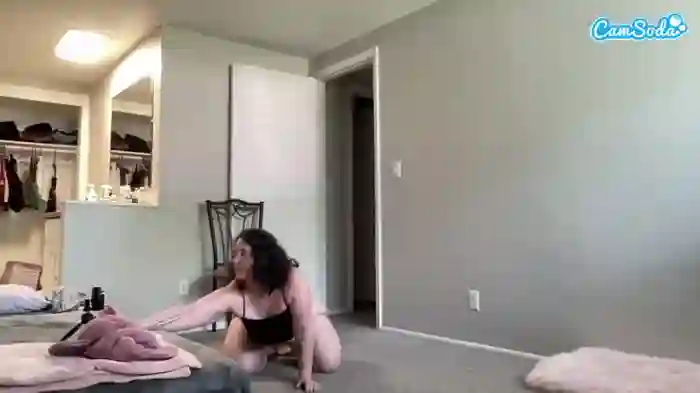 2024/07/23/camsoda-adrianeblake-21-17-14