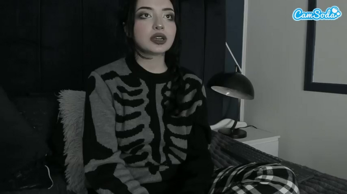 adeelinee